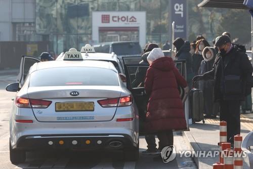 경기도, 택시 요금 이르면 3월부터 1천 원 이상 오른다