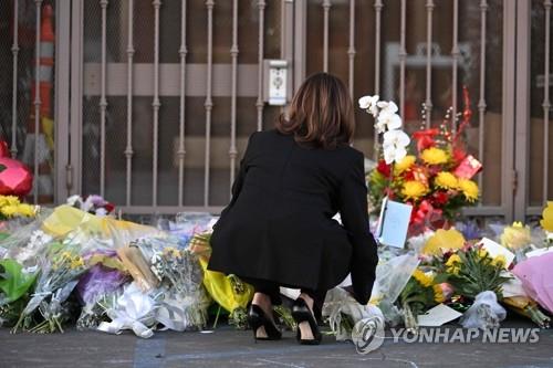 미국인들, 잇단 총기난사에 망연자실…"무감각 안돼" 고군분투도