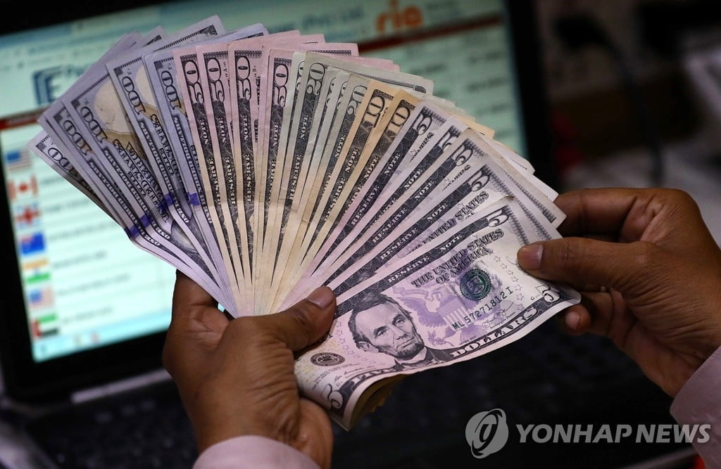 '리치세션' 신조어 등장…"올해 불황, 부자도 힘들 것"