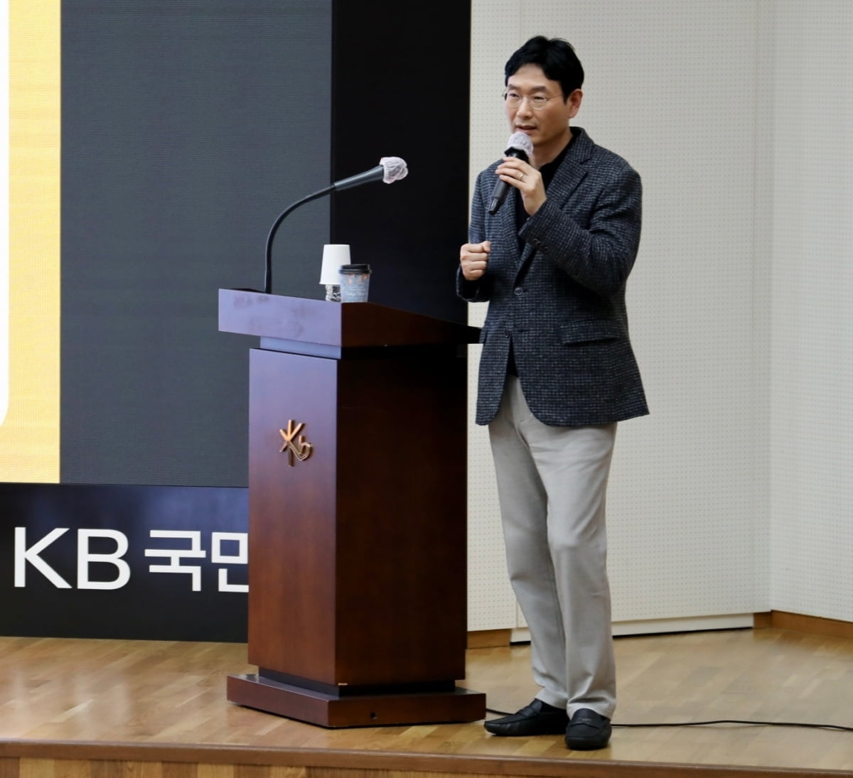 이창권 KB국민카드 사장 "1등 카드사 도약 전환점 만들 것"