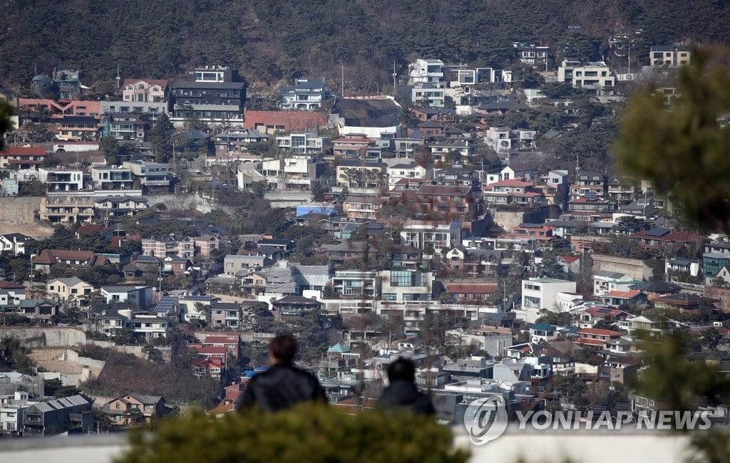 표준주택 공시가 5.95% 인하…서울 아파트 두 자릿수 하락 전망