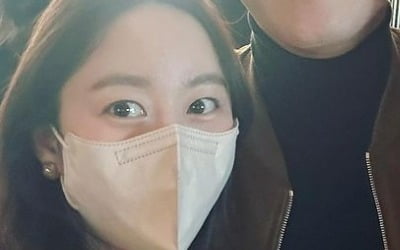 '치과의사♥' 전혜빈, 같이 불길 속을 뛴 박기웅 응원 "그림을 더 잘 그리네"