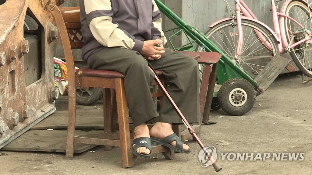 한국 노인빈곤율 30%대로 내려왔지만 85세 이상은 오히려 상승