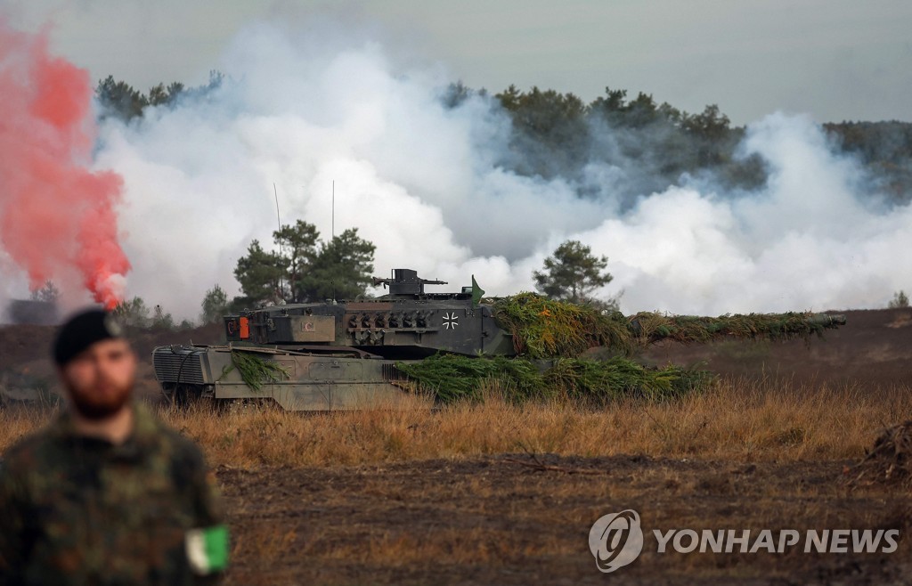 '본격 공세용 무기' 서방 전차 지원에 우크라전 변곡점 맞나