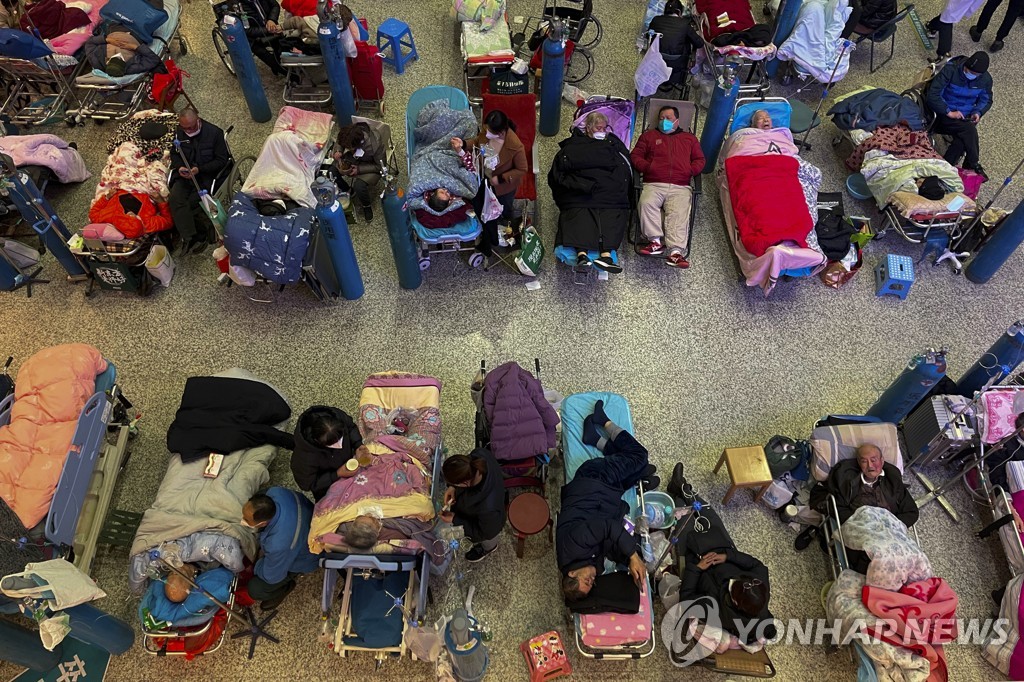 '제로 코로나' 포기한 시진핑, 올해 경제 회복 시험대