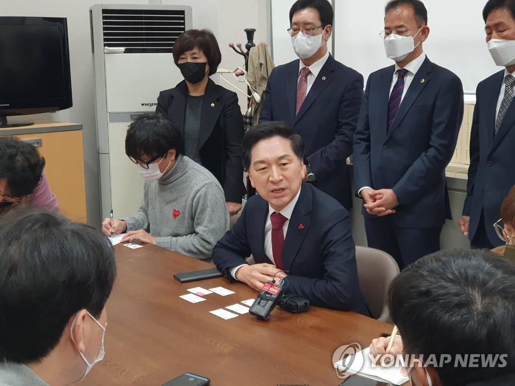 김기현 "나경원은 함께 할수 있는 좋은 동지…만남 시기는 아직"