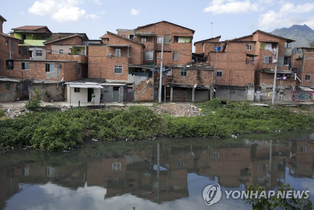 브라질 리우, 마약밀매집단과 갱단간 충돌로 10일째 '공포의 밤'