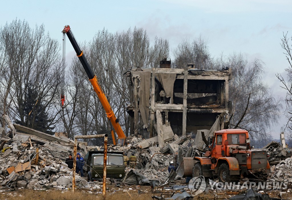 우크라 "최근 보름간 제거한 러시아군 1만명 육박"