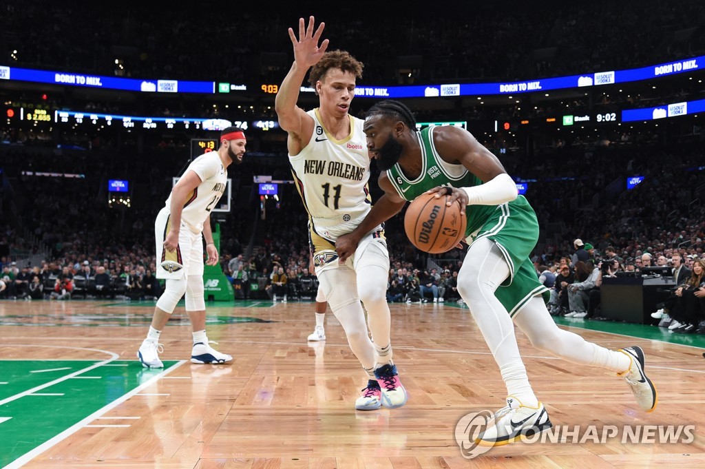 브라운·테이텀 72점 합작…NBA 보스턴, 4연승·전체 1위 질주