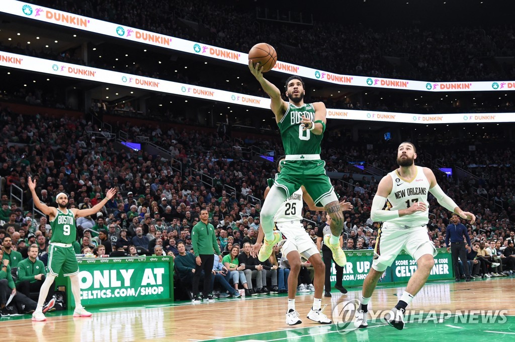 브라운·테이텀 72점 합작…NBA 보스턴, 4연승·전체 1위 질주