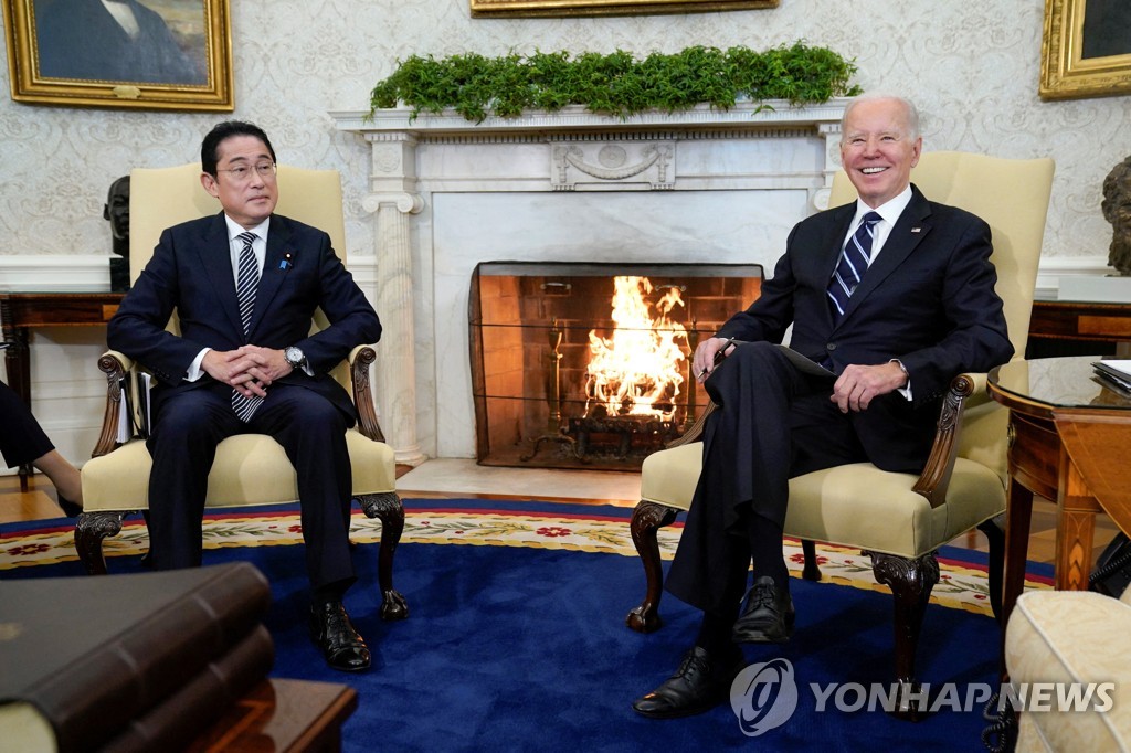 안보부터 반도체·공급망까지 對中견제 강화…한미일 공조 역설