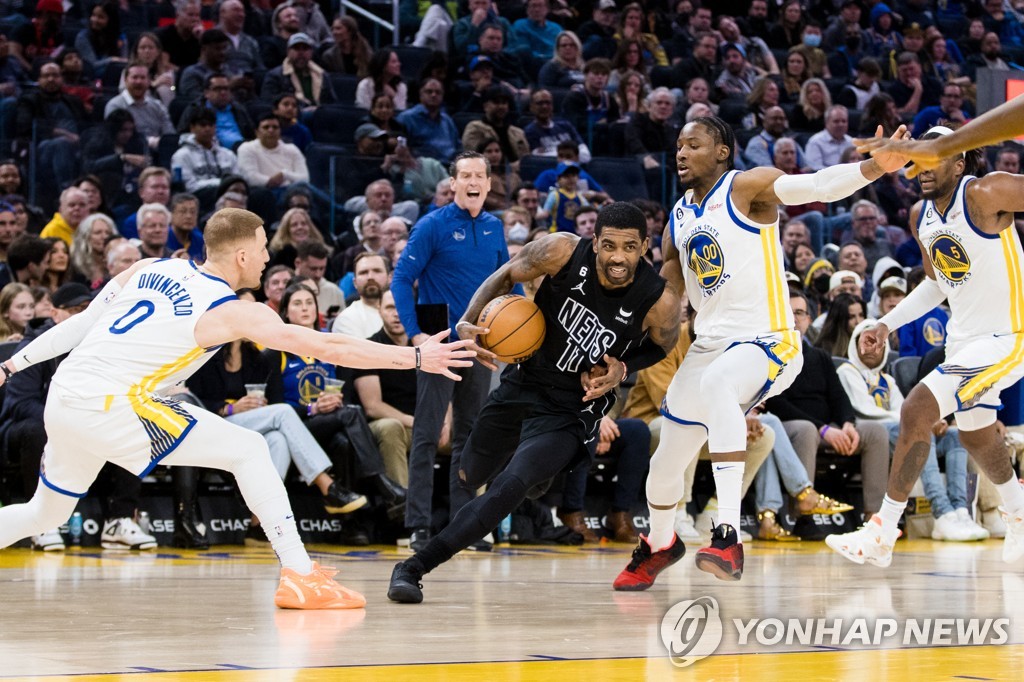 '어빙 38점' NBA 브루클린, 골든스테이트에 4쿼터 역전승