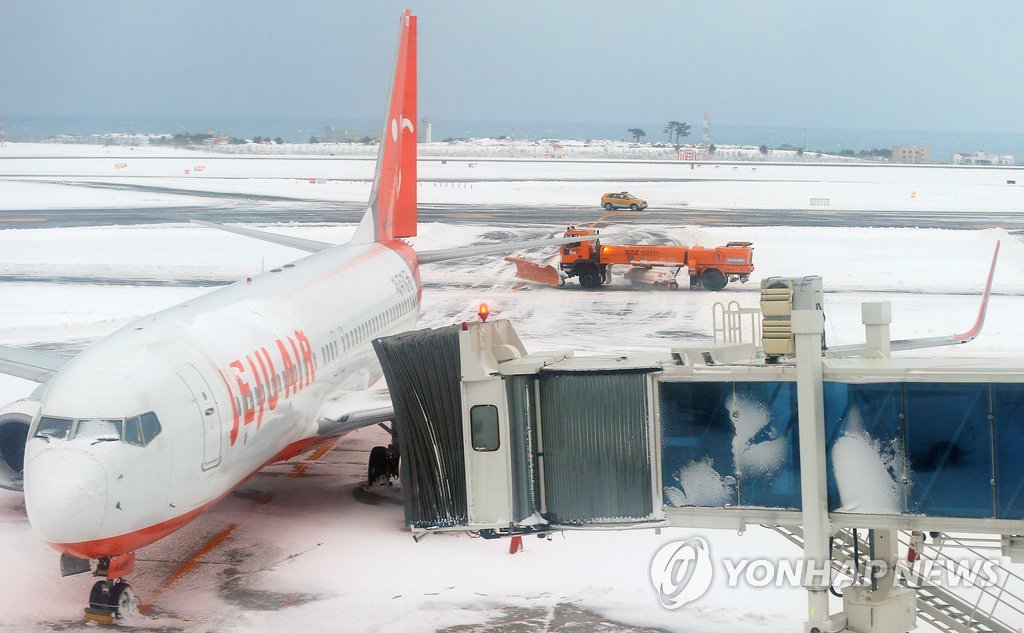 [제주날씨100년] ① 하루 420㎜ 물폭탄, 초속 60ｍ 강풍…37.5도 폭염도