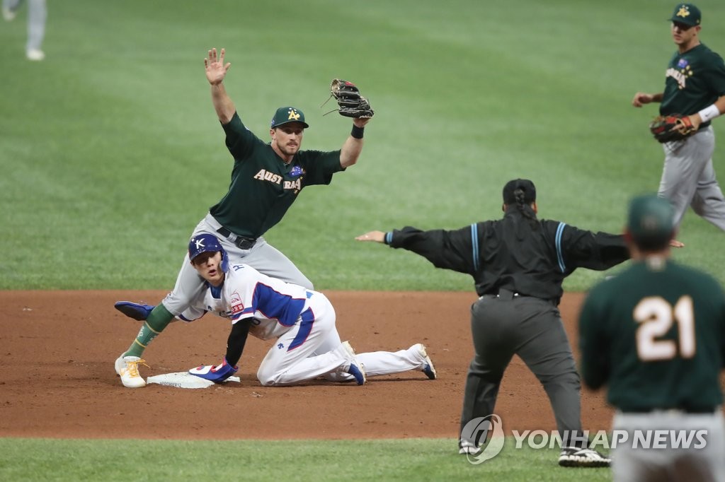 WBC 대표팀, 일본 아닌 호주전에 올인…이강철 감독 호주 출국