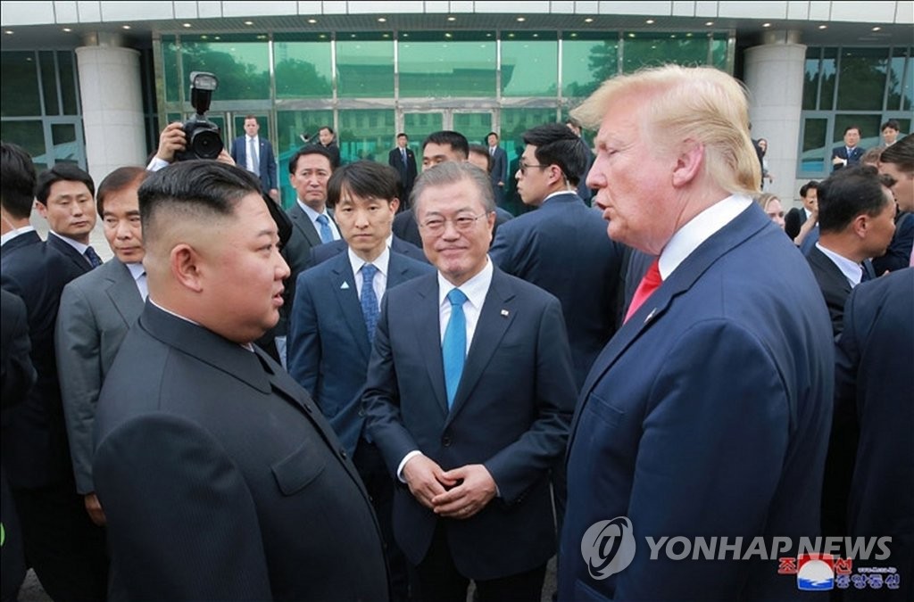 폼페이오 "김정은, 中 위협 방어하는데 주한미군 필요하다 말해"(종합)