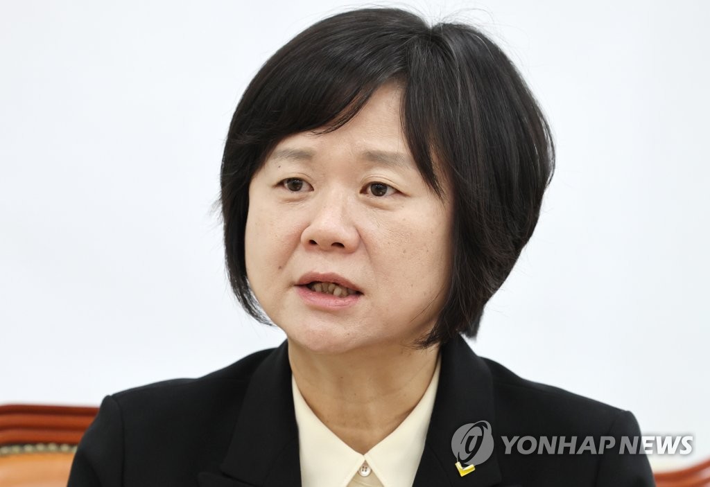 이정미 "'대통령 결선투표' 원포인트 개헌부터 합의하자"