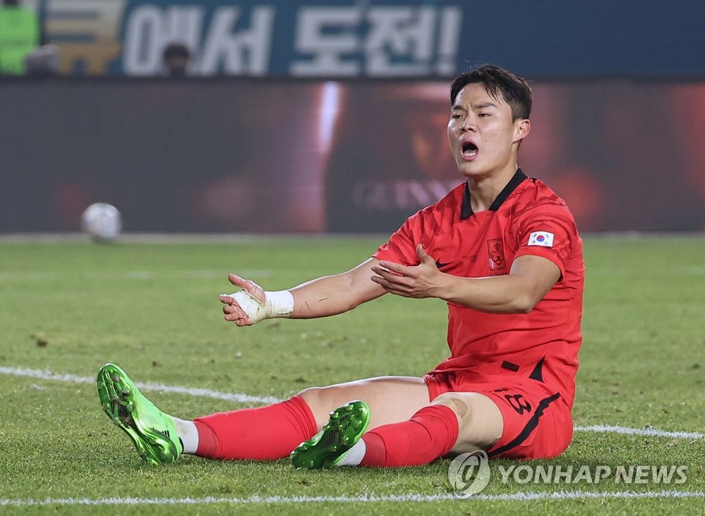 英매체 "셀틱, 오현규 영입 자신"…수원은 "설 연휴 중 결정"