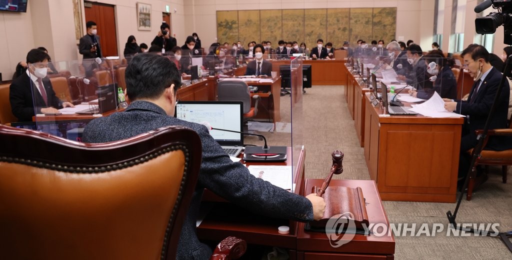 게임 아이템 확률공개 의무화…게임산업진흥법 문체위 통과