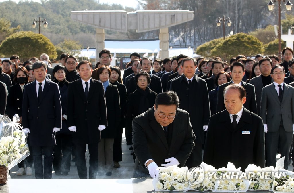 민주당 광주시당, 이한열 열사 모친 1주기 "민주·인권 실천"