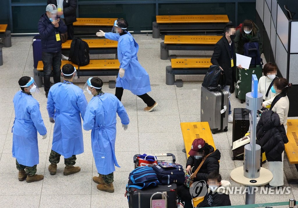 어제 중국발 입국객 양성률 31.5%로 높아져…10명 중 3명꼴 양성