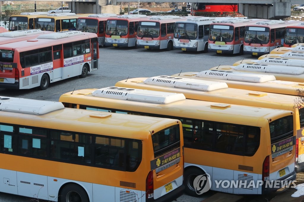 [르포] "교통대란 언제까지" 대책없는 목포 시내버스 운행 중단