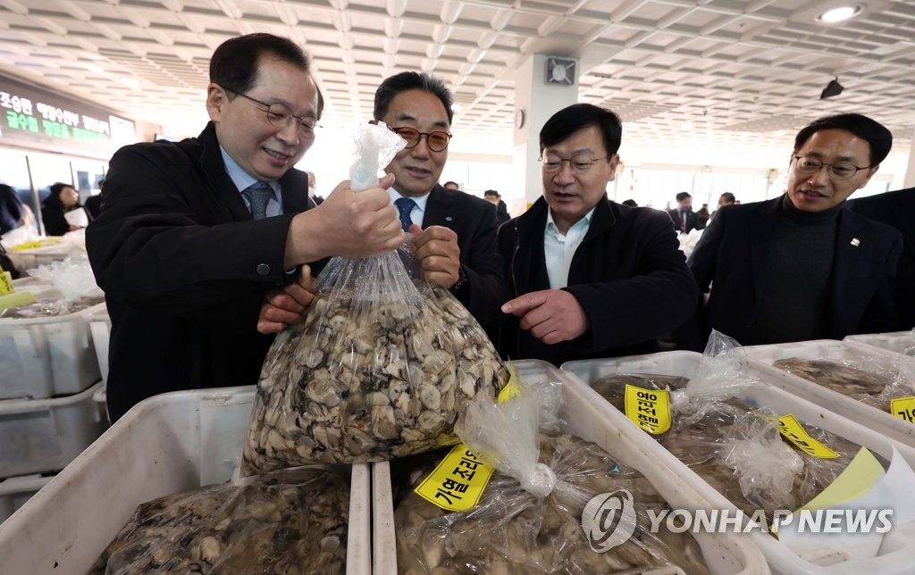 경남도, 해수부 장관에 진해신항 조기 착공 등 9개 사업 건의