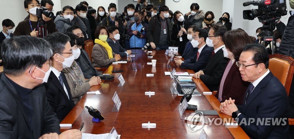 닻 올린 '초당적 정치개혁 의원모임'…"망국적 선거제 고쳐야"