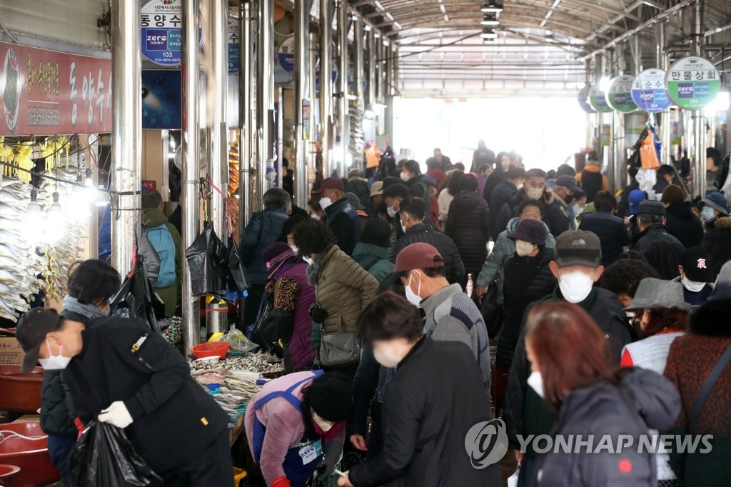 "명절 고속도로 교통사고 10건 중 4건은 주시 태만 탓"