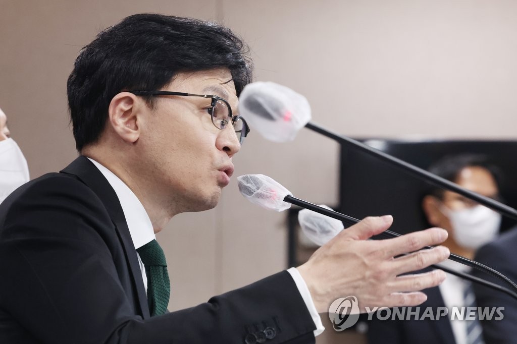 고위험 성범죄자 학교 근처서 못산다…"'괴물'에 적용"(종합)