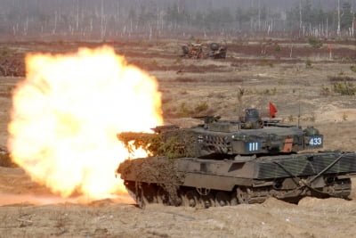 [속보] 독일 정부 "우크라에 레오파드2 탱크 보낼 것"