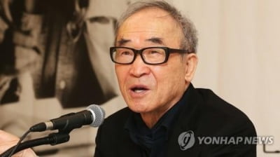 고은 시인, 성추문 5년 만에 문단 복귀…시집·대담집 출간