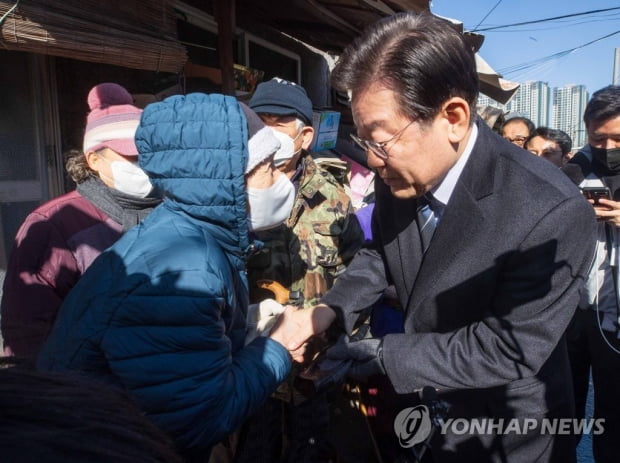 檢출석 앞둔 이재명, '대장동 배임 의혹' 방어논리 마련 진력