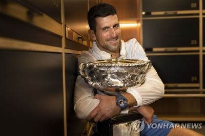 호주오픈 우승 조코비치, 7개월 만에 남자 테니스 세계 1위 복귀