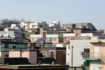 '빌라왕' 사기 속출…전세사기 피해 임차인, 최장 4년 대출 연장