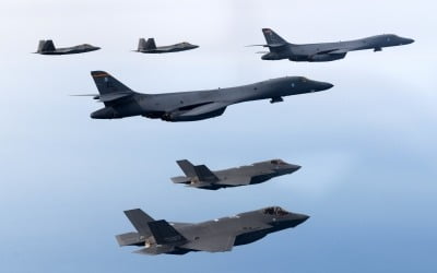 한미, 이틀 만에 서해상 연합공중훈련…F-22·F-35 출동