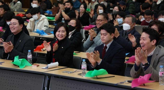 조수진 "천아용인은 내부총질팀"…김용태 "윤핵관 아바타가 적반하장"