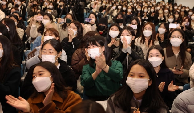 [포토] 4년만에 대면으로 열린 이화여대 입학식