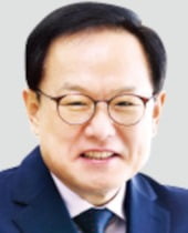 [한경에세이] '적절하고 유용한' 피드백