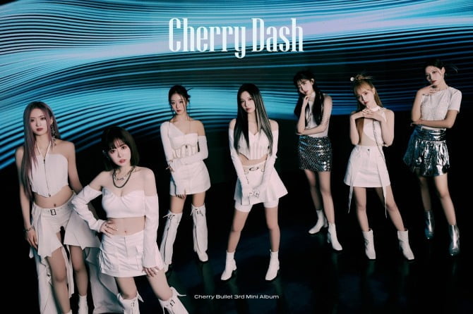 체리블렛, 미니 3집 ‘Cherry Dash’ 콘셉트 포토 최초 공개…‘우아한 비주얼+내면의 아름다움’