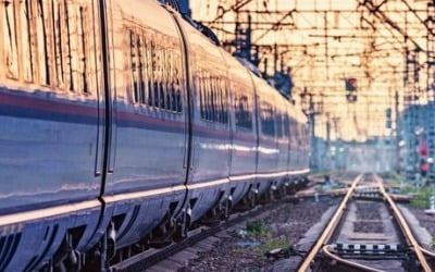 터널보다 큰 열차 주문한 스페인 철도공사 '황당'…관계자 줄사표