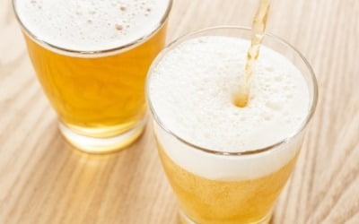 "불티나게 팔렸다"…1위 차지한 '논알코올 맥주'