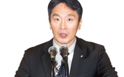 이복현 "이사회 장기잔류 문제"…금융지주 사외이사 '물갈이' 압박