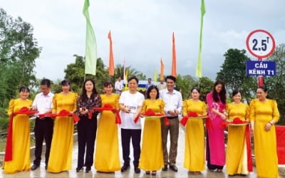 무역보험공사, 한국기업 전초기지 베트남과 협력 강화…메콩강에 '프렌들리 브릿지' 건설 후원