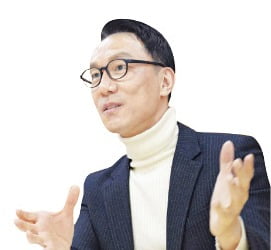 '맥도날드 1호점' 알바생…韓 핵심임원 승진 비결은