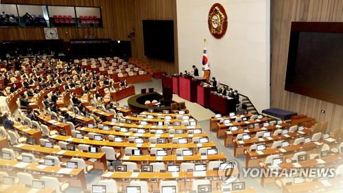 논란의 선거법 '후보자가 되고자 하는 자'…개정안 국회서 잠잠