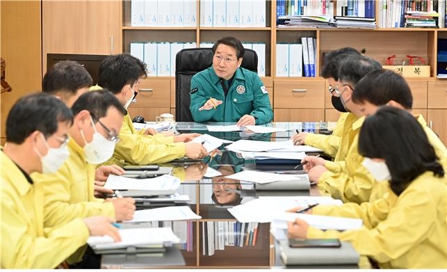 신안서 인천 선적 어선 전복…인천시, 사고 수습 지원