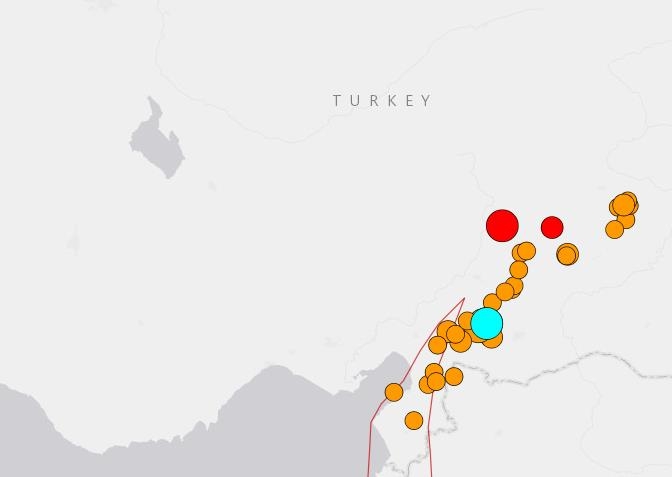 튀르키예 중부에 규모 7.5 여진 또 강타