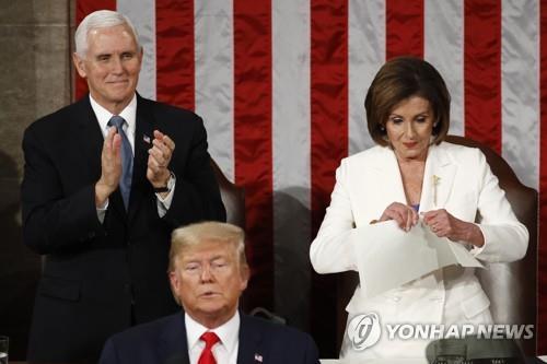 美하원의장 "난 바이든 연설문 안찢는다"…지출 삭감 재차 요구