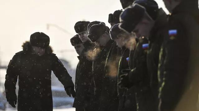 "병력 부족한 러, 군 복무자에 대입 가산점 추진"