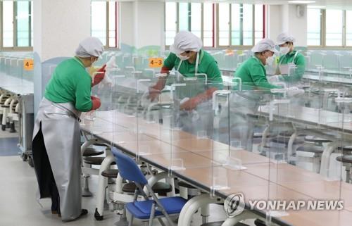 익산시, 신학기부터 초중고 학교급식 직영…친환경 농산물 공급